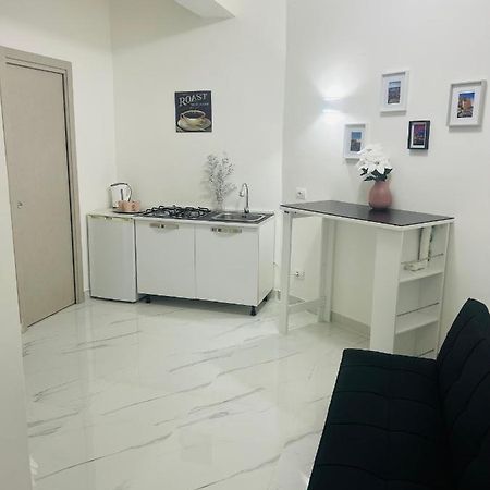 Casa Partenopea Apartment Napoli Bagian luar foto