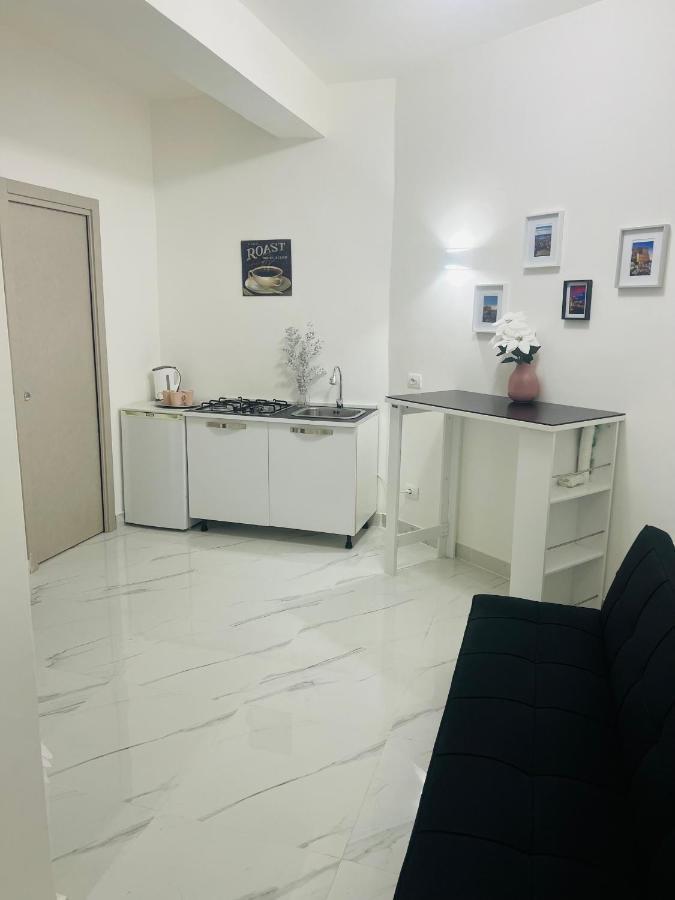 Casa Partenopea Apartment Napoli Bagian luar foto